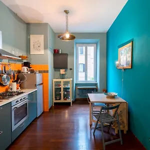 https://casa-mariella.it-romehotels.com