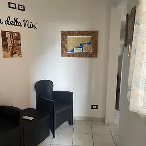https://la-casa-della-nini.hotelitalianriviera.com